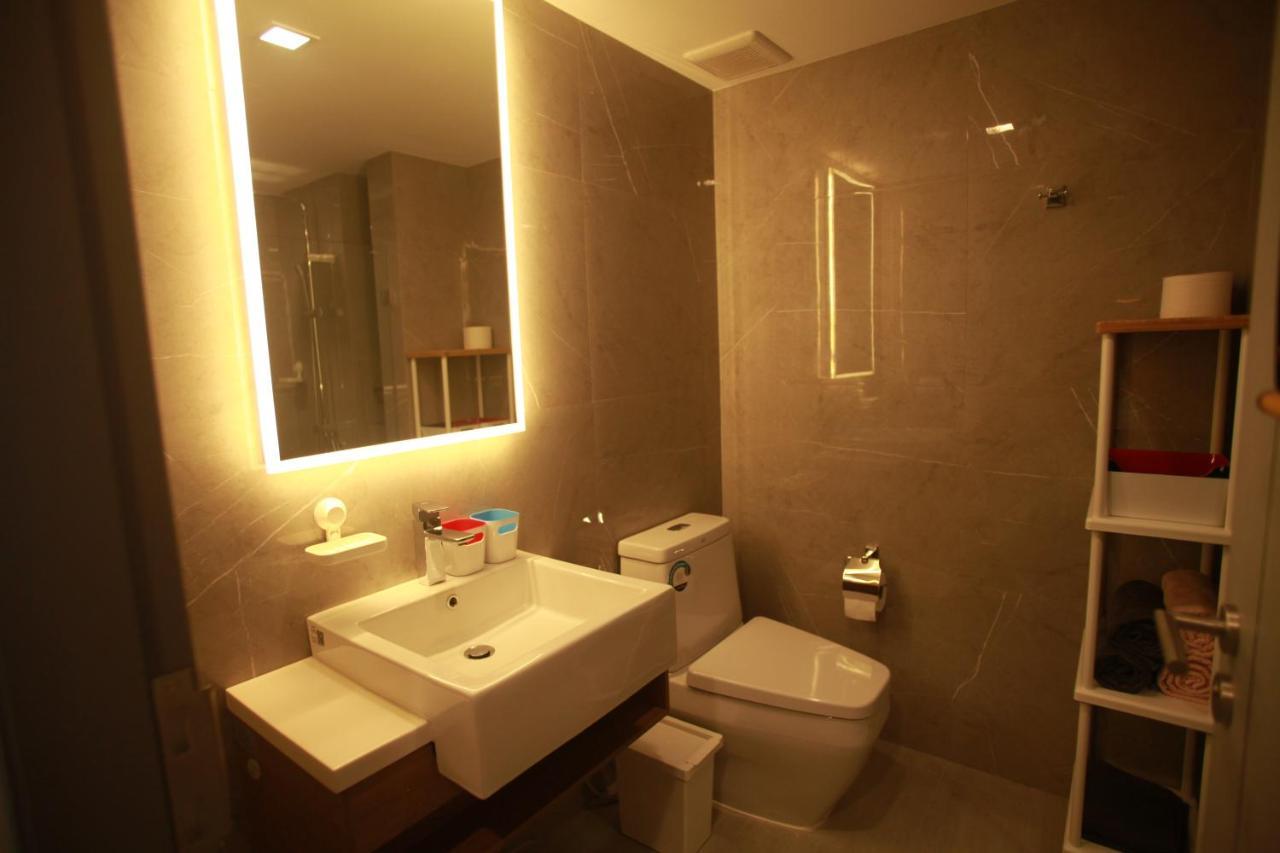 Huahin Dusitd2 Residences, Apartments Near Beach Exterior photo